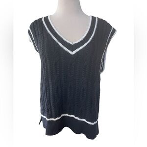 ABERCROMBIE & FITCH Black White Cable Knit Sleeveless Vest V Neck Size MEDIUM